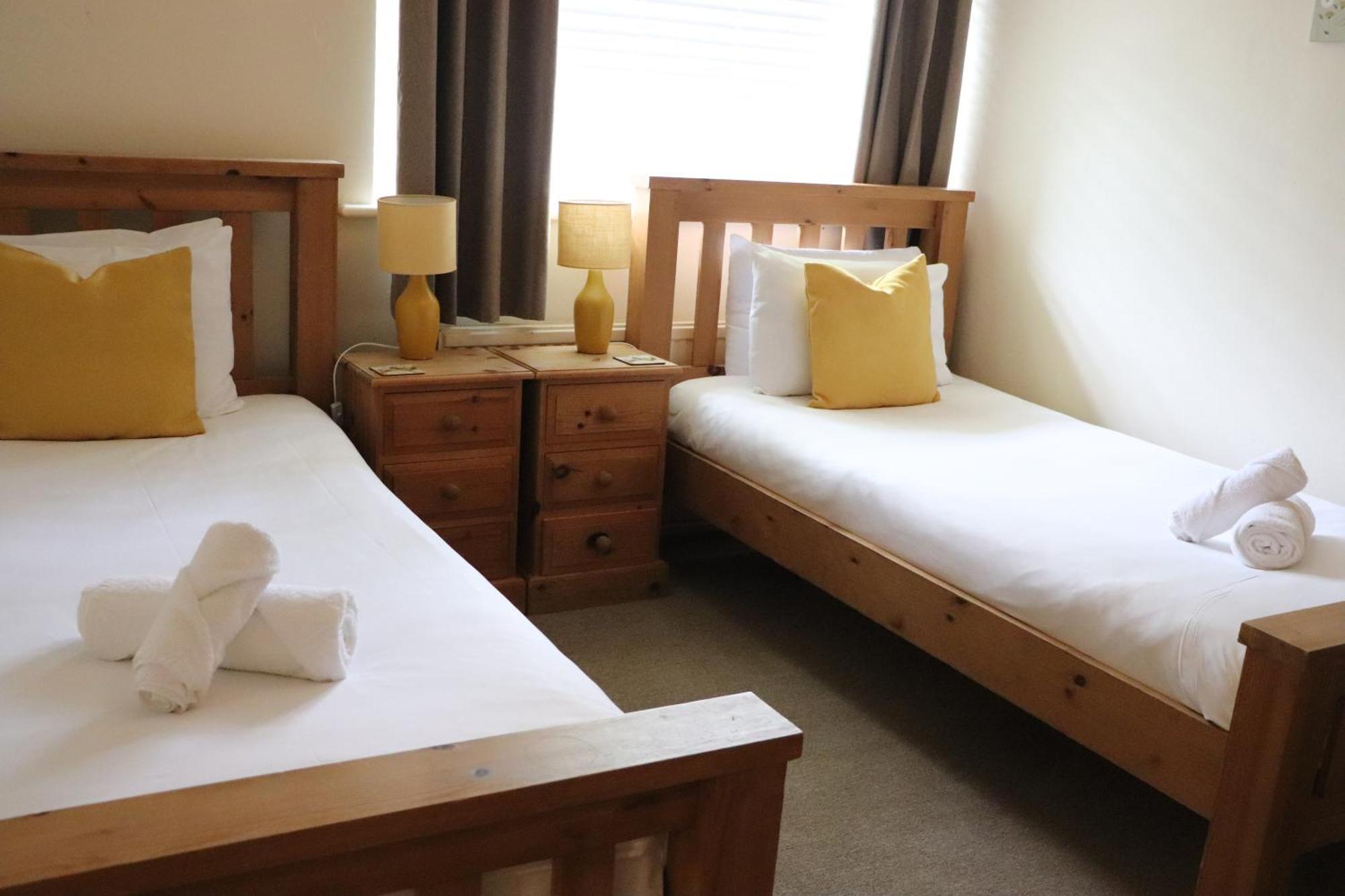 פולגייט Glyndley Manor Cottages מראה חיצוני תמונה