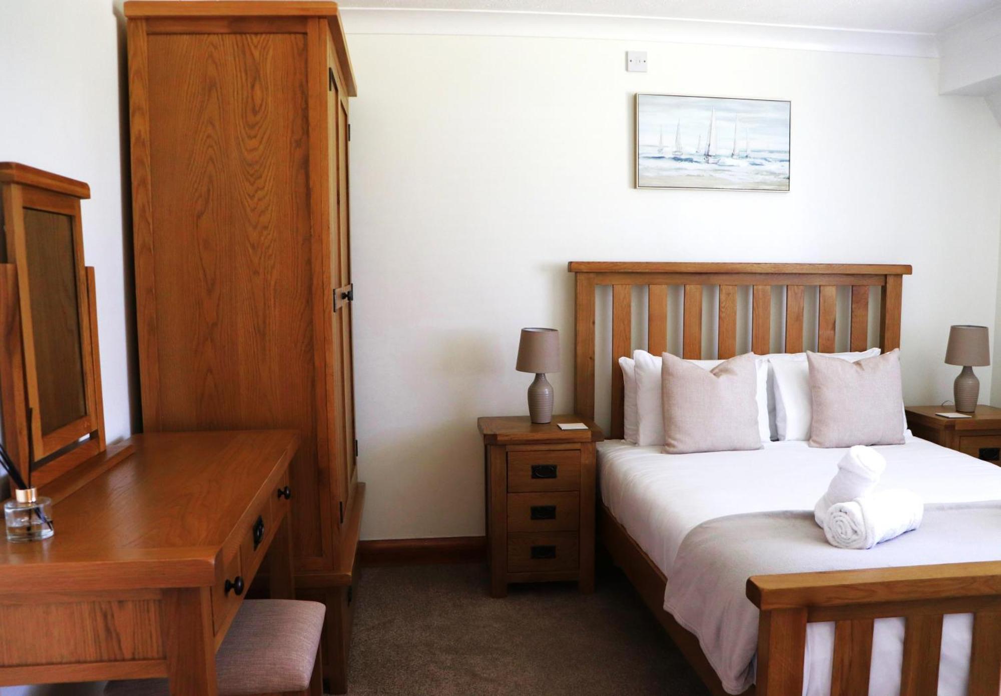 פולגייט Glyndley Manor Cottages מראה חיצוני תמונה