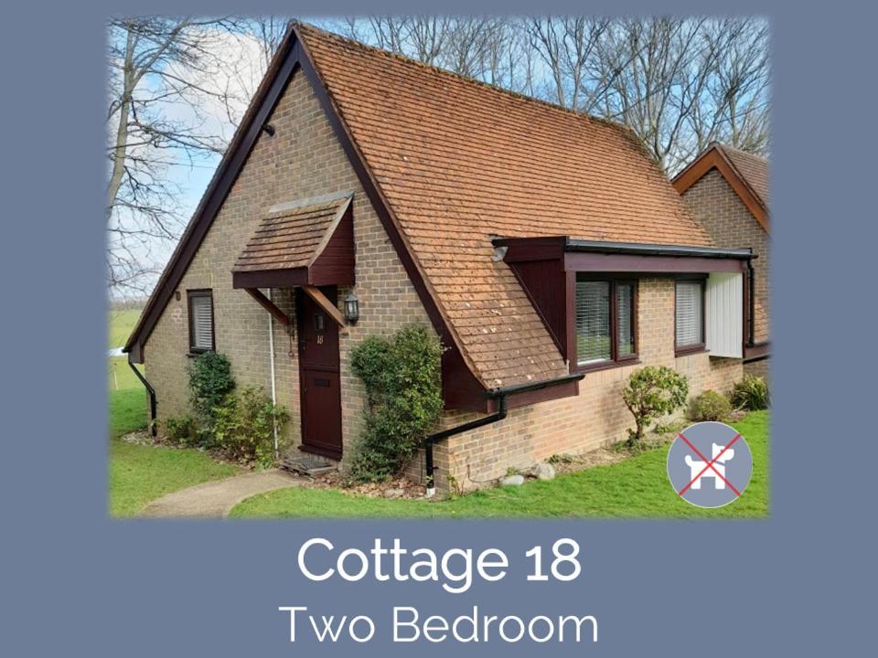 פולגייט Glyndley Manor Cottages מראה חיצוני תמונה