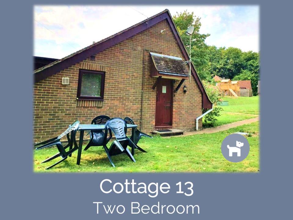 פולגייט Glyndley Manor Cottages מראה חיצוני תמונה